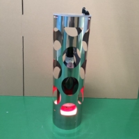 Cages verrouillables en métal pour service de bouteilles LED Présentateur de bouteilles avec boîte de nuit