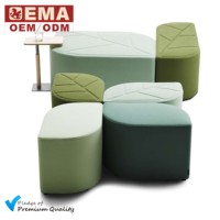 Tabouret en tissu pour salle de conférence EMA, design pliable, gain de place, facile à déplacer, tabouret en tissu pour zone de réception, pour usage au bureau
