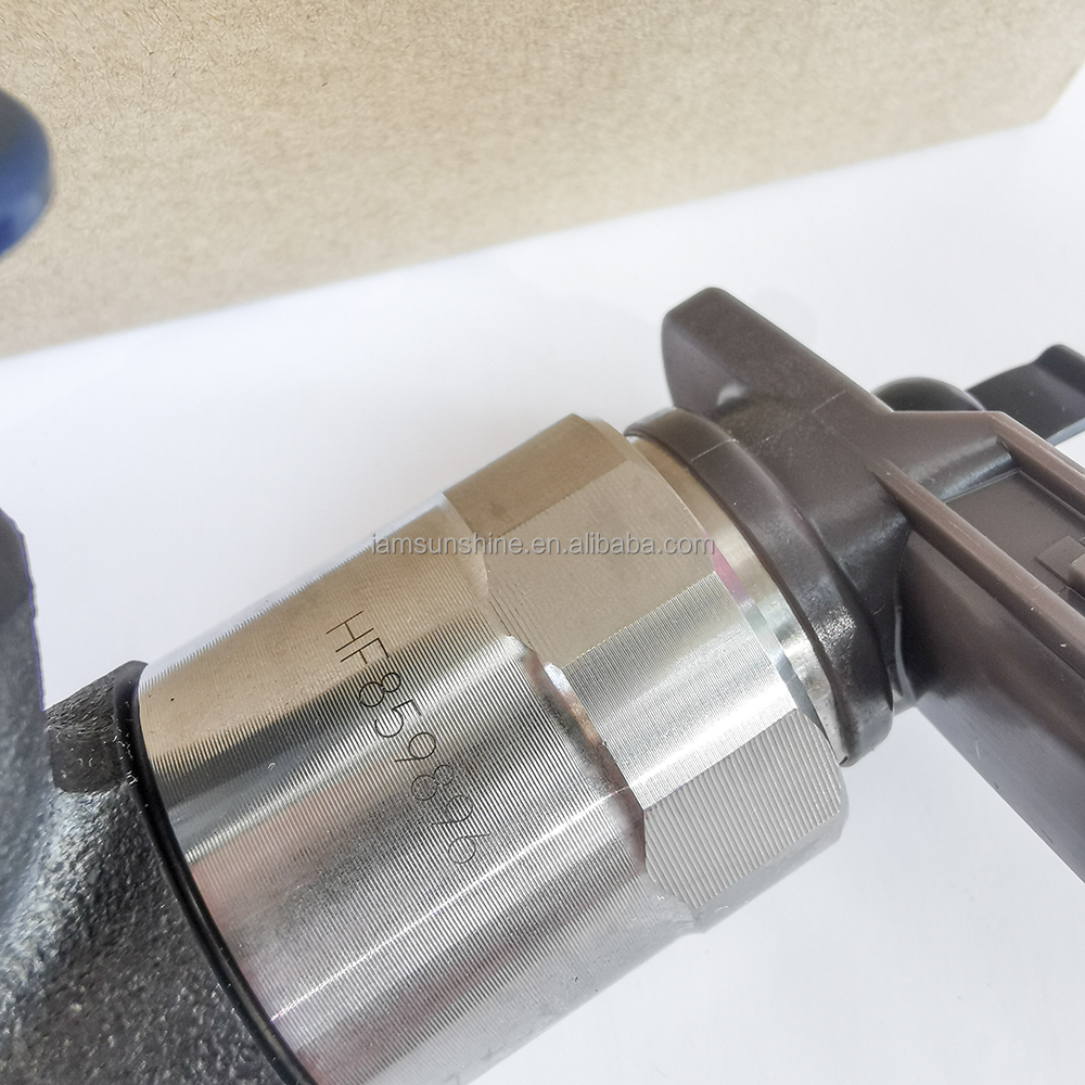 Genuine Diesel Fuel Injector 295050-1950 for ISUZU D-MAX