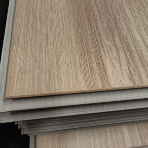 Suelo de vinilo de PVC resistente al agua, suelo de plástico de grano de madera <span class=keywords><strong>SPC</strong></span> de 4mm-7mm para solución de diseño gráfico de sala de estar de Hotel - Product Image 2