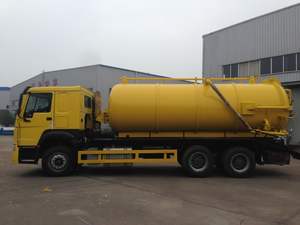 Camions d'aspiration des eaux usées Howo 6x4 4x2 12000 <span class=keywords><strong>litres</strong></span> <span class=keywords><strong>10000</strong></span> L Camion de nettoyage des fosses septiques - Product Image 2