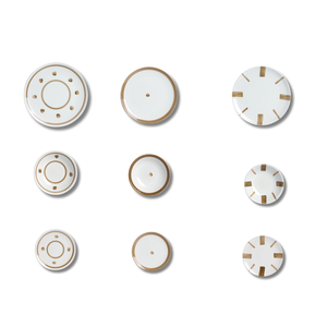 Set di stoviglie a fantasia mista da 18 pezzi con design a righe e pois per la tavola - Product Image 1