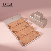 Boîte de rangement à bijoux pliable DEQI, couleur personnalisée, design unique, petite boîte rectangulaire portable pour boucles d'oreilles, pendentifs, boîte à bijoux de voyage