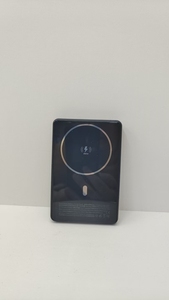 Cargador inalámbrico Power Bank de 25 W con entrada tipo C, batería de polímero de litio con protección contra descarga excesiva, batería de estado sólido negra - Product Image 3