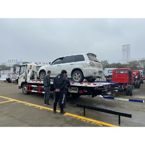 High Quality FAW 4x2 Sliding Platform Wrecker Tow <b>Truck</b> 5 Ton Rollback Tow <b>Truck</b> <b>Flatbed</b> Wrecker China Factory Direct Sell - Product Image 4