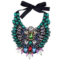 Collier ras du cou extravagant à ailes d'ange de haute couture, luxueux, artisanal, en alliage de cuivre et zircon pour les fêtes féminines