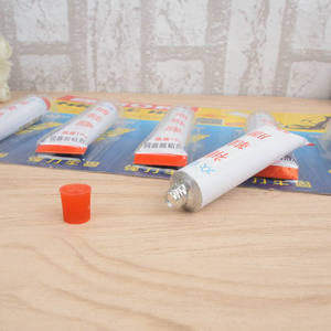 Pegamento Mágico OK para Reparación de Calzado, Pegamento Fuerte de Alta Calidad, Pegamento Transparente e Incoloro para Cuero, Venta al por Mayor para Vendedores Ambulantes - Product Image 4