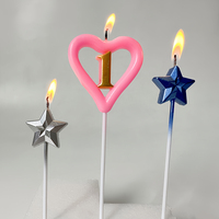 Bougie d'anniversaire multicolore en forme de cœur à cinq étoiles pour gâteau d'amour, idéale pour les fêtes, le Nouvel An et Pâques - Cire de paraffine multicolore