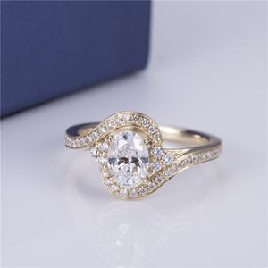 Anillo de Diamante Cultivado en Laboratorio con Certificado IGI Personalizado, Oro de 14K, Corte Ovalado, 1CT, D VS1, CVD - Product Image 2