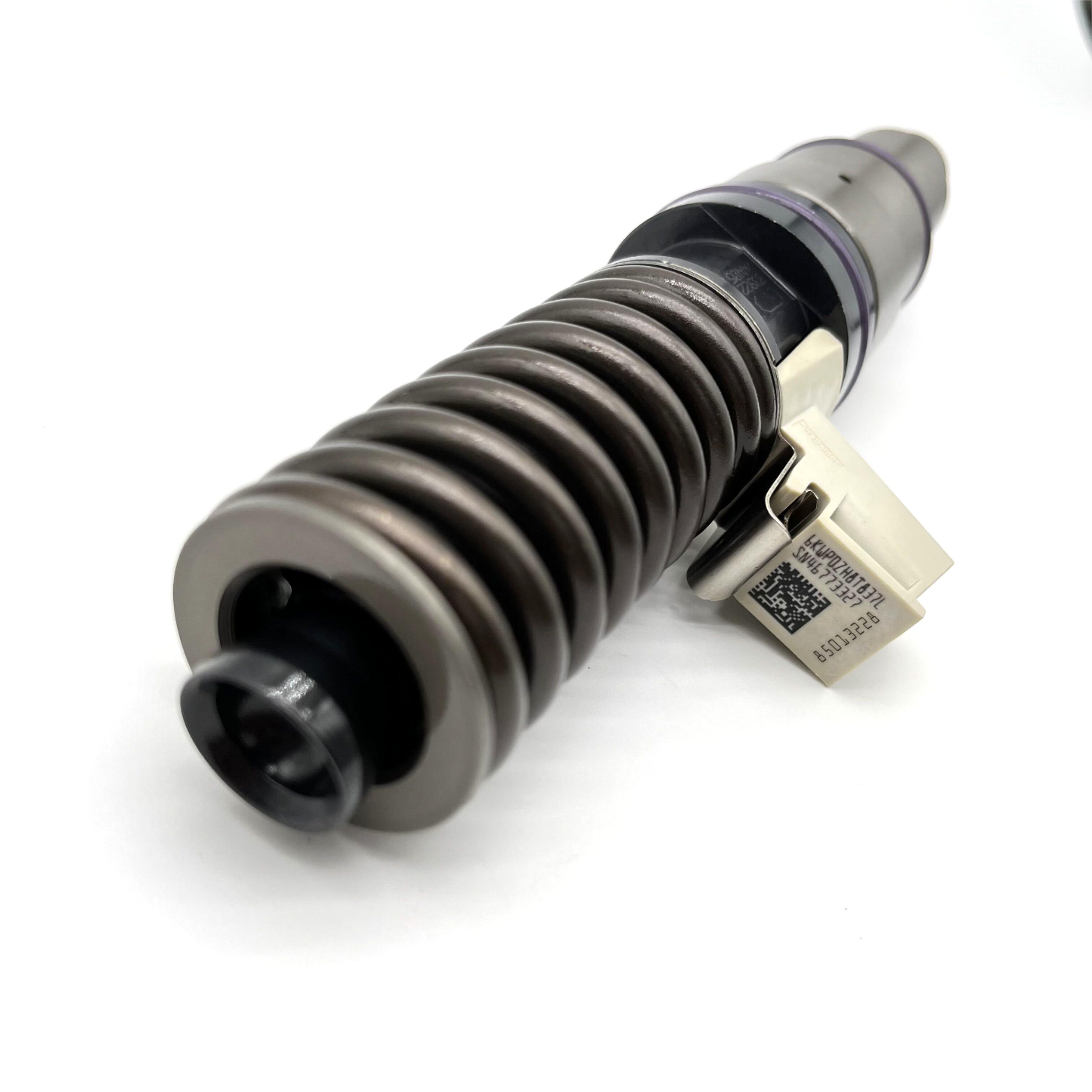 High Quality Common Rail Fuel Injector 85013228 BEBE4J00001 For Volvo MD11