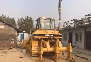 Bouteurs sur chenilles CAT D6M Caterpillar D6M d'occasion à bas prix - Product Image 2