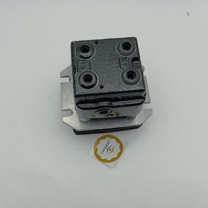 Repuestos para Excavadora, Pedal de Control YN30V00105F1 YN30V00105F2 para Excavadora SK200-8 SK210-8 SK350-8, Válvula de Control de Pie - Product Image 1