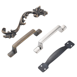 Jingmao Hardware Antique Style Zinc Alloy Drawer Cabinet Handle 75mm 113mm Bar Traditional Design - Product Image 5