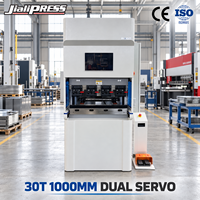 Presse plieuse CNC électrique compacte de haute précision 30T 1000mm sans huile à double servo pour armoires électroniques et pièces métalliques