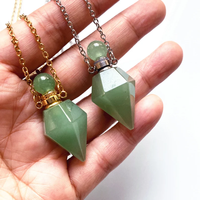 Collier pendentif en pierre de bouteille de parfum en forme de losange naturel pour femmes