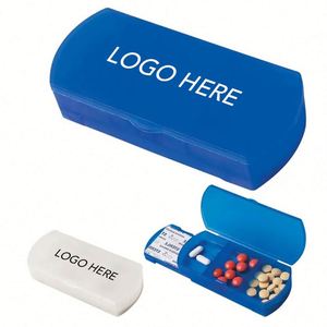 Boîte à pilules de voyage miniature personnalisée avec logo, format poche, en plastique, avec porte-bandes pour événements promotionnels en pharmacie - Product Image 1