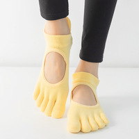 Logo de broderie personnalisé Barre Pilates 5 orteils chaussettes anti-dérapant antidérapant femmes chaussettes de yoga avec poignée