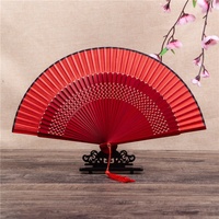 Éventail de danse classique ancienne pour femme, style chinois, artisanat en bambou, pour Cheongsam, festif, rouge vif, éventail en bambou peint