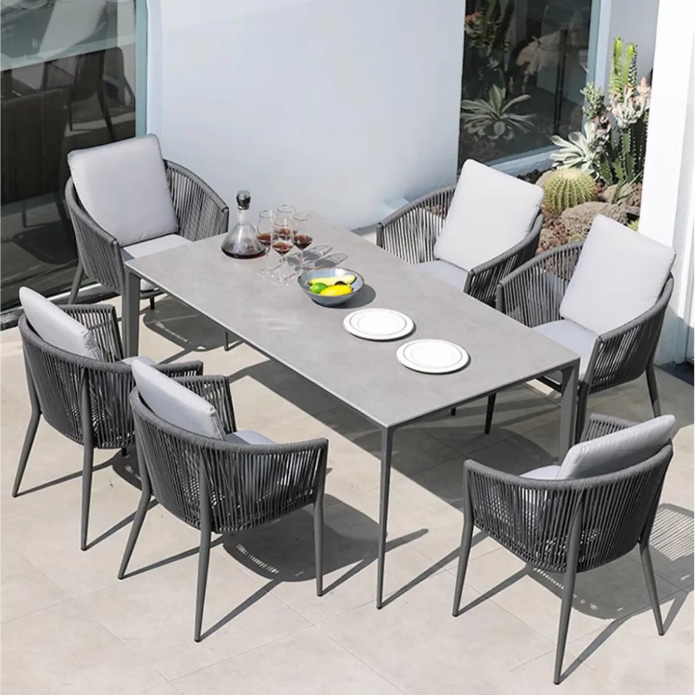 Offre Spéciale de style européen moderne meubles de jardin patio table à manger et ensemble de chaises ensemble de salle à manger en plein air