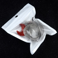 Dispositif d'infusion de thé Filet de boule en acier inoxydable Filtre à thé Améthyste et cristal blanc Pendentif de lune Filtre à boule de thé Chaîne étendue