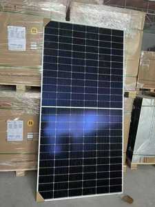 Paneles Solares Sairifo de 550W-560W, Módulo Fotovoltaico de 540W con Marco Negro, Doble Vidrio BIPV de 182mm para Sistema de Techo de Media Celda, Mono 21% 550w - Product Image 4