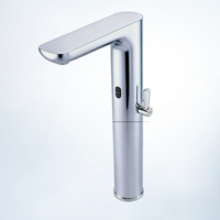 Robinet de lavabo moderne en cuivre de haute qualité à capteur automatique monotrou, à poser sur le comptoir en céramique, sans connexion électrique externe