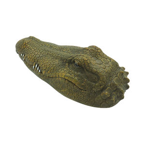 Bateau crocodile télécommandé 2,4 GHz à l'aspect réaliste, avec <span class=keywords><strong>corps</strong></span> étanche et protection contre les basses tensions, idéal pour les activités de plaisanterie sur l'eau du lac - Product Image 1