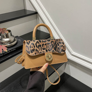 <span class=keywords><strong>Sac</strong></span> à main pour femme tendance 2026 avec serrure, motif léopard, <span class=keywords><strong>sac</strong></span> carré petit format, <span class=keywords><strong>sac</strong></span> à <span class=keywords><strong>bandoulière</strong></span> en <span class=keywords><strong>cuir</strong></span> PU pour femme - Product Image 5