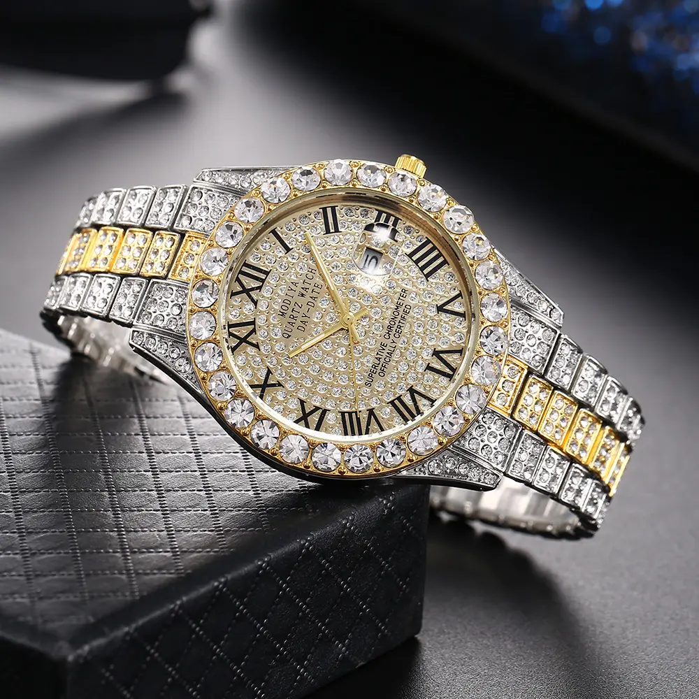 2024 luxe plaqué or en gros bijoux plein bling diamant zircon étanche montres à quartz pour femmes hommes