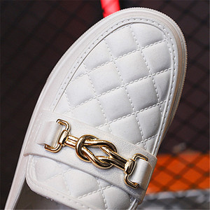 Nuove <span class=keywords><strong>Scarpe</strong></span> Basse da <span class=keywords><strong>Donna</strong></span> con Catena, Mocassini Casual <span class=keywords><strong>Antiscivolo</strong></span> Traspiranti e Comodi, Ciabatte da <span class=keywords><strong>Donna</strong></span> 2025 - Product Image 4
