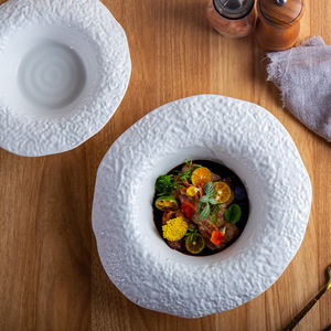 Assiettes à <span class=keywords><strong>soupe</strong></span> au <span class=keywords><strong>design</strong></span> rocheux irrégulier, bols à dessert en porcelaine blanche pour la vaisselle de restaurant - Product Image 2