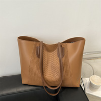 Sac fourre-tout en cuir PU pour femme, grande capacité, sac à bandoulière texturé avec fermeture éclair, idéal pour les trajets quotidiens, vente en gros