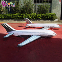 Avion gonflable géant à l'hélium, modèle d'avion publicitaire gonflable pour l'extérieur