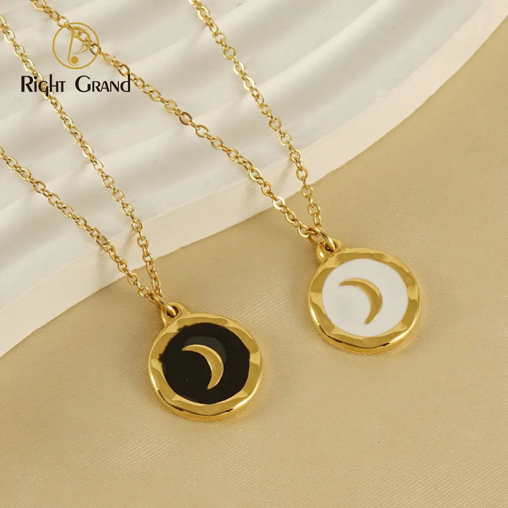 New design Fashion black and white enamel Moon Necklace Women's 18K gold plated stainless steel circular pendant necklace