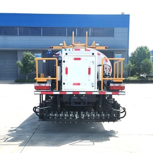 High Quality Bitumen <b>Sprayer</b> Truck 3t Road Construction Equipment Truck Asphalt Distributor Truck - Product Image 6