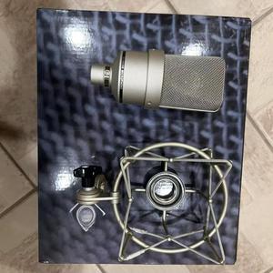 Ensemble de microphones de studio professionnels U87 AI de haute qualité, super cardioïde, pour voix, micro à condensateur à large diaphragme câblé <span class=keywords><strong>U87AI</strong></span> - Product Image 1