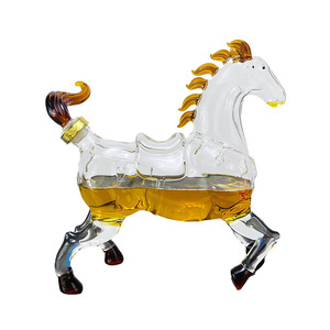 Bouteille à liqueur en verre artisanale en forme de cheval, 1,0 L, design <span class=keywords><strong>zen</strong></span> asiatique, recyclable pour décanteurs à vin - Product Image 3