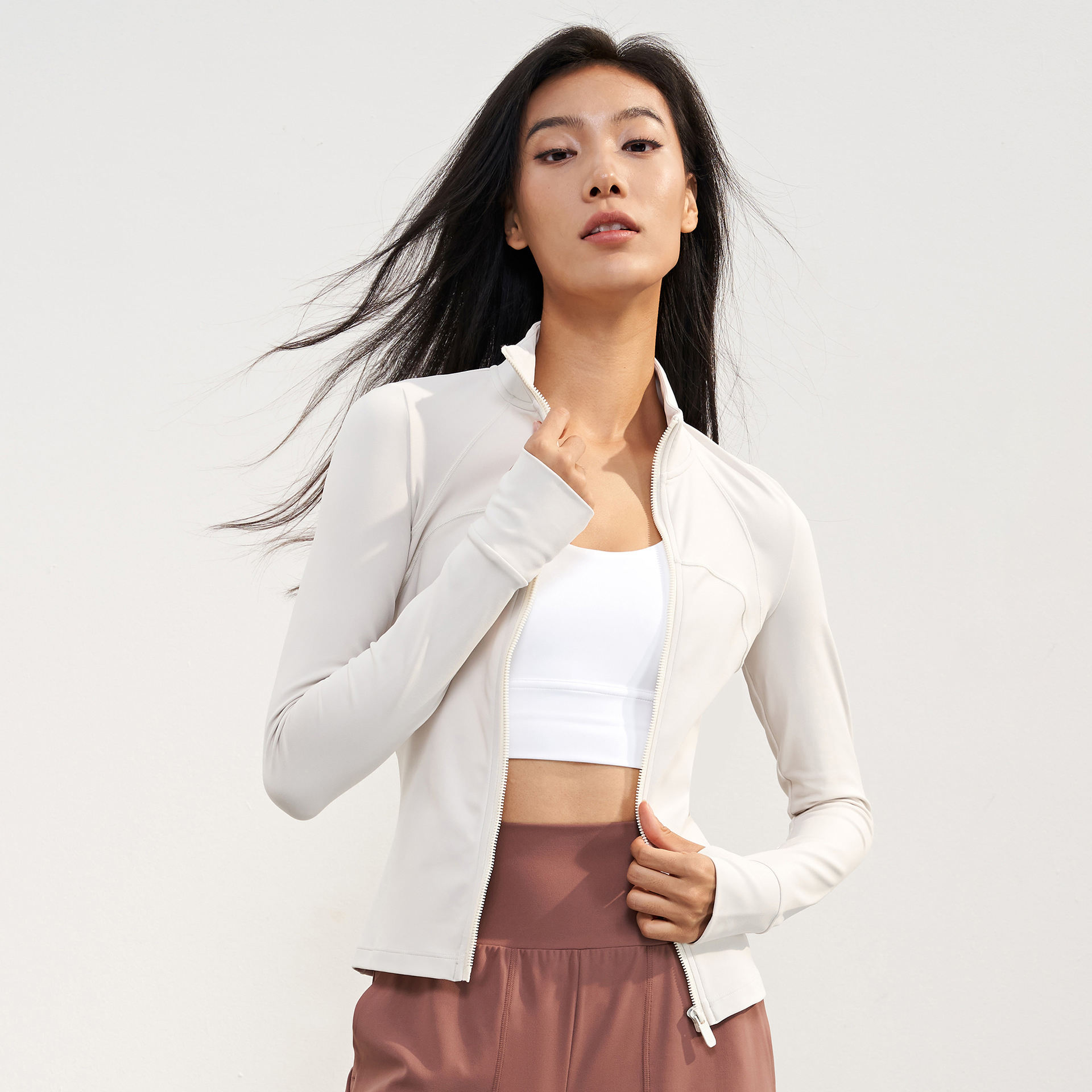 เสื้อโค้ท-อัลบูมิน