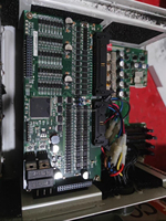 Italienischer Logikplatinen-Rucksack für große horizontale Strickmaschinen zur Motherboard-Nutzung – Cixing Computergesteuerte Flachstrickmaschinen, gebraucht