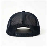 Gorra Trucker Estructurada al por Mayor con Logotipo Bordado Personalizado, Visera Curva Rígida, Malla Trasera, 6 Paneles, Gorra Trucker de Algodón