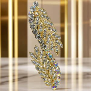 Broche y Pasador para el Cabello con Diamantes y Flores de Plantas - Product Image 4