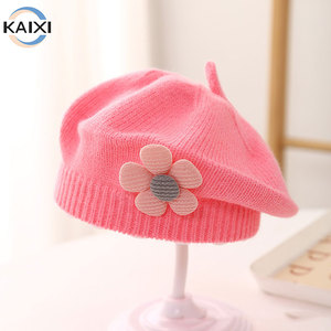 Vente en Gros de Bérets en Stock sur Mesure Automne Hiver Tendance en Laine Chapeau de <span class=keywords><strong>Peintre</strong></span> Mignon à Fleurs Scène Décontractée Béret pour Bébé - Product Image 2