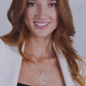 Collar con colgante de luna de piedra de ópalo azul chapado en oro Gemnel para mujer - Product Image 4