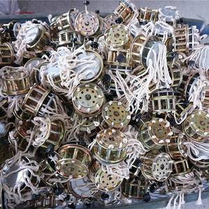 Lampe <span class=keywords><strong>à</strong></span> <span class=keywords><strong>pétrole</strong></span> réglable 168 <span class=keywords><strong>à</strong></span> 8 mèches, capacité 2L, réchaud/chauffage portable pour camping et randonnée - Product Image 2