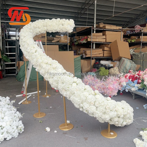 SMOOTH <b>White</b> Flower Runner With Metal Stand for Birthday Party Wedding Events Floral Stage - Product Image 1