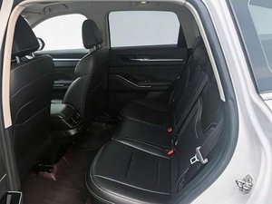 Haval H6 SUV 2021-2023 : Moteur Turbo Haute Performance, Boîte <span class=keywords><strong>Automatique</strong></span>, Conduite à Gauche, Intérieur Cuir Foncé - Product Image 4
