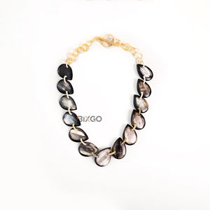 สร้อยคอโซ่รูปหยดน้ำทำจากเขาควายธรรมชาติ ดีไซน์ทันสมัย สำหรับทุกเพศ ของขวัญสุดพิเศษ BIXGO ผลิตในเวียดนาม - Product Image 1