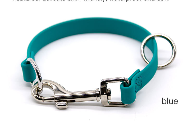 สีเขียวมรกต