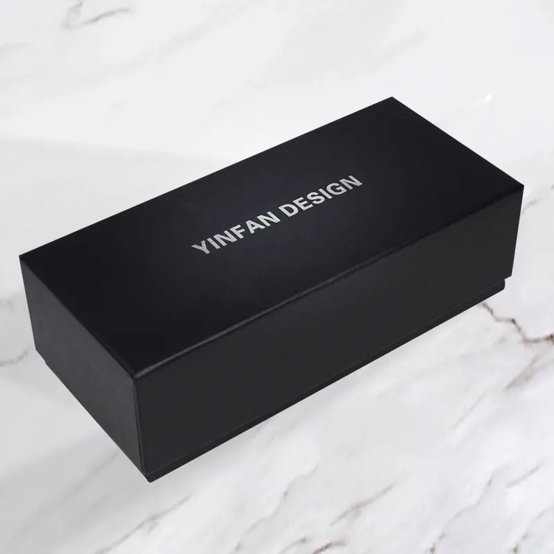 블랙 프리미엄 사용자 정의 로고 디자인 단단한 판지 뚜껑 및 안경 스폰지 트레이와 기본 포장 상자