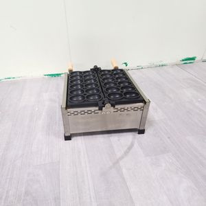 Máquina comercial para hacer gofres de huevo Guanjia, con 12 orificios y revestimiento antiadherente, para snack bar, máquina de Taiyaki - Product Image 2